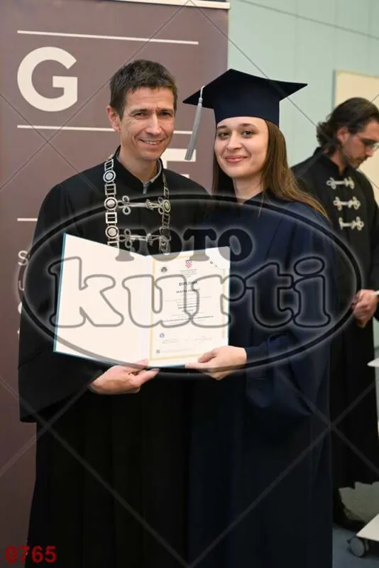 12:00h 9 - FotoKurti