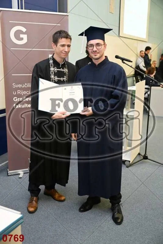 12:00h 1 - FotoKurti
