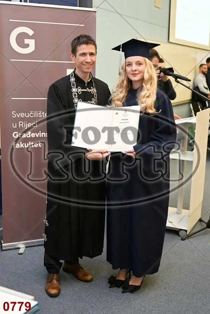 12:00h 11 - FotoKurti
