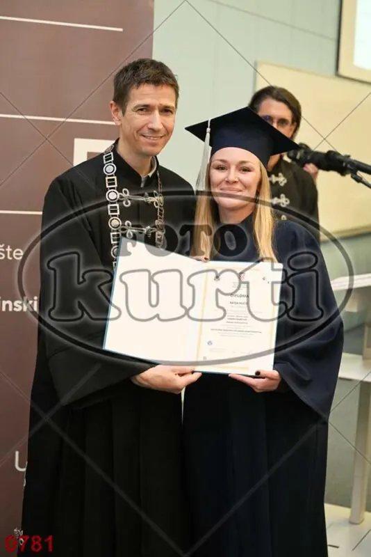 12:00h 1 - FotoKurti
