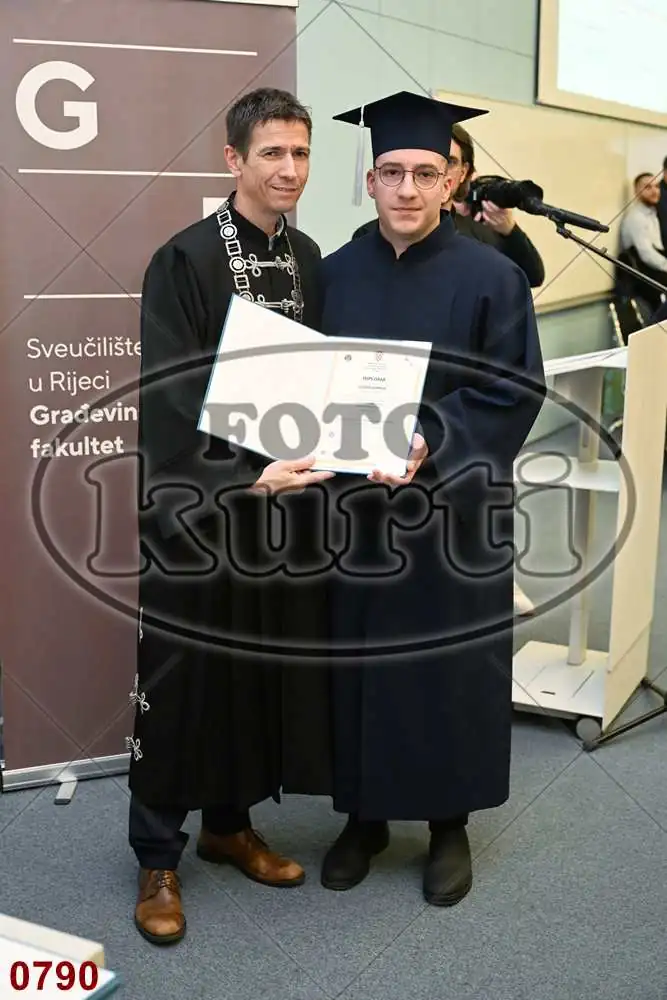 12:00h 10 - FotoKurti
