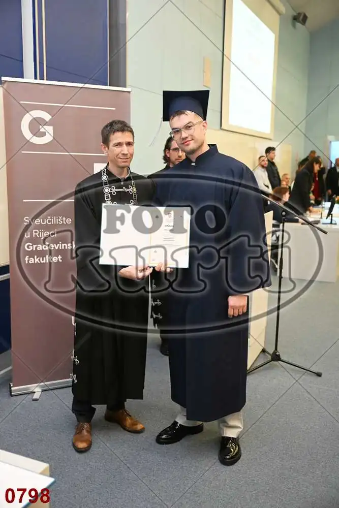 12:00h 6 - FotoKurti