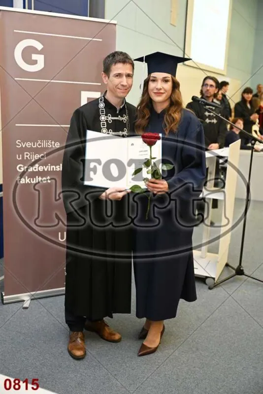 12:00h 11 - FotoKurti
