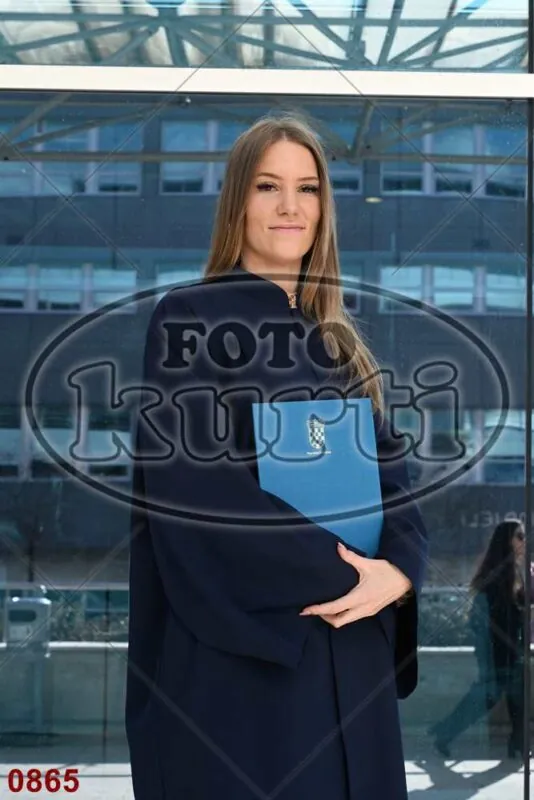 12:00h 1 - FotoKurti