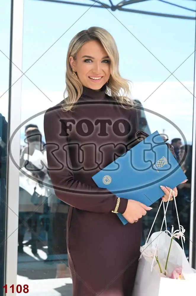 12:00h 4 - FotoKurti