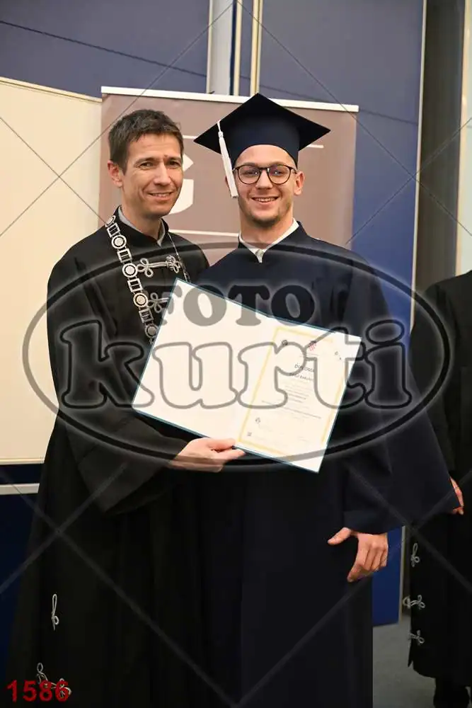 14:30h 11 - FotoKurti