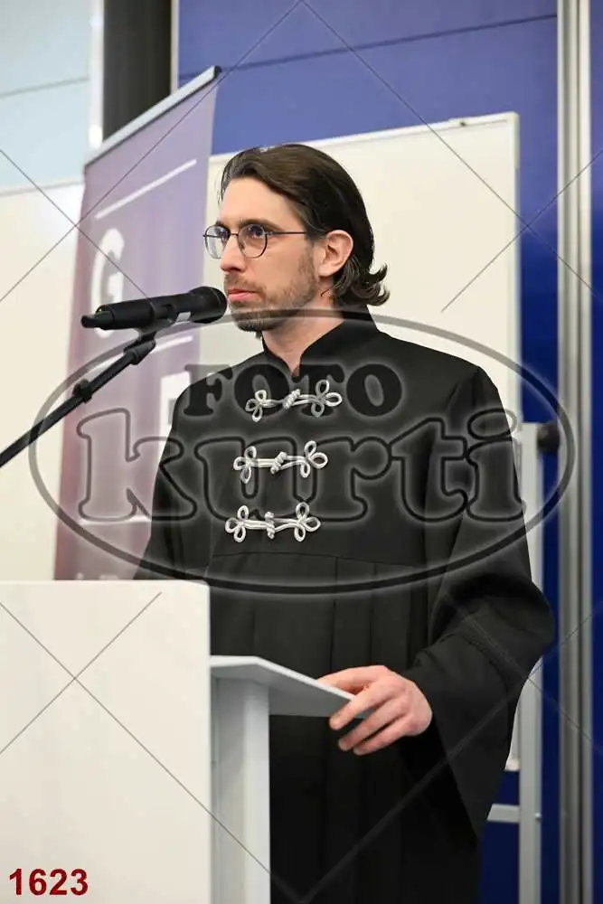 14:30h 12 - FotoKurti