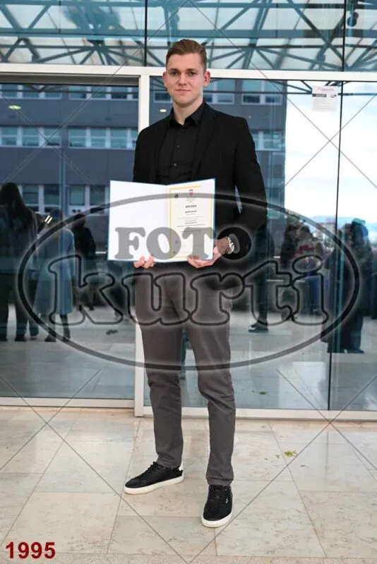 14:30h 12 - FotoKurti